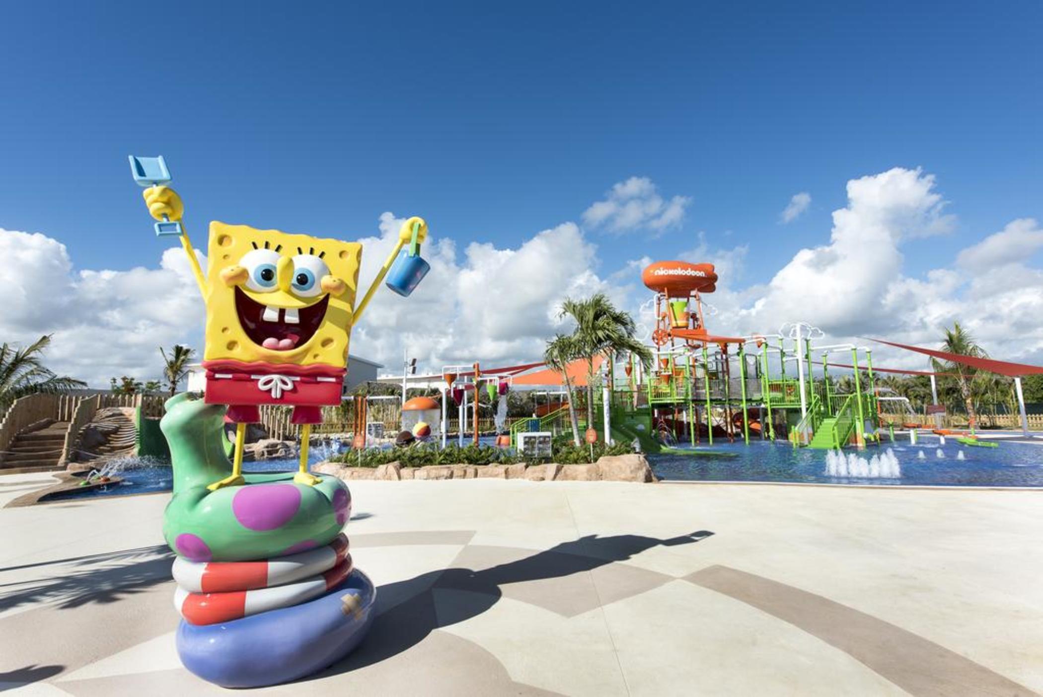 니켈로디언 호텔 앤 리조트 푼타 카나 바이 카리스마 올 인클루시브 외부 사진 SpongeBob SquarePants at the water park