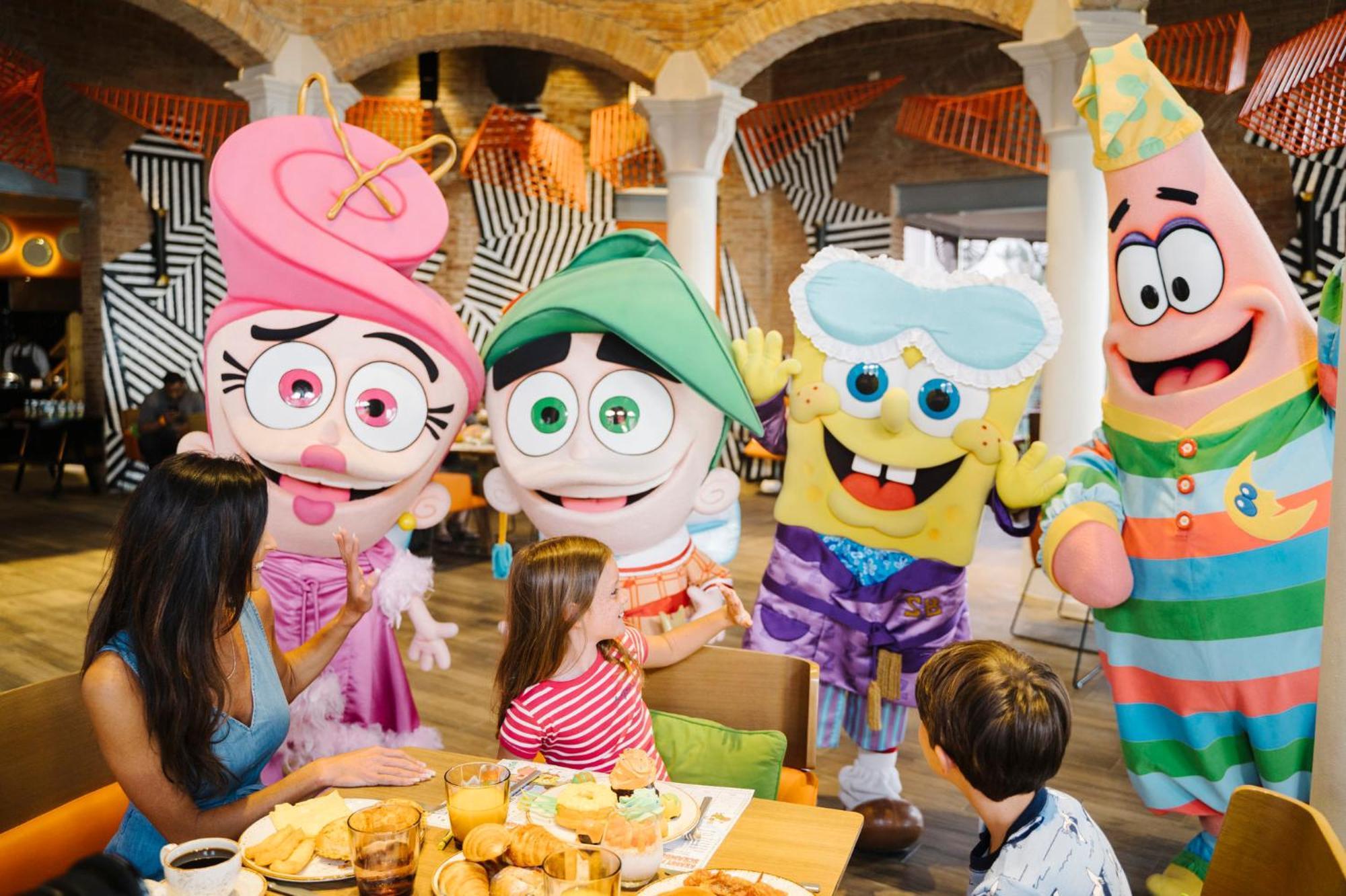 니켈로디언 호텔 앤 리조트 푼타 카나 바이 카리스마 올 인클루시브 외부 사진 SpongeBob Squarepants, SpongeBob Squarepants, SpongeBob Squarepants, SpongeBob Squarepants